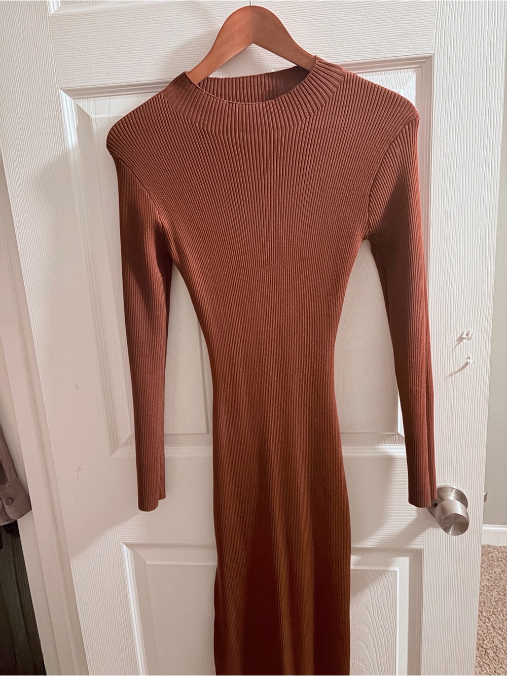 Ribbed Long-Sleeve Bodycon Dress in Rust Brown